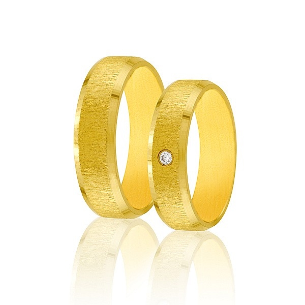 Obrączki z kamieniami