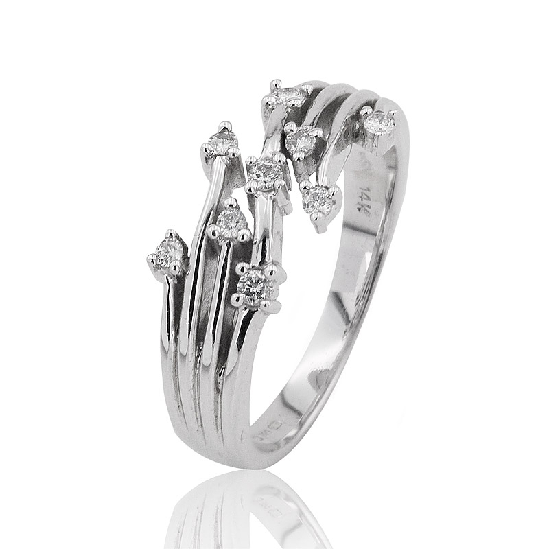 Pierścionek z diamentami