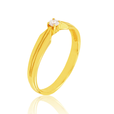 Pierścionek z brylantem