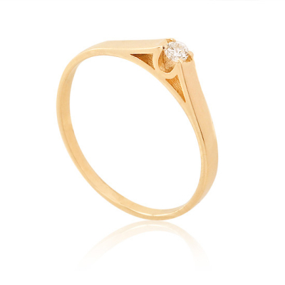 Pierścionek z diamentem