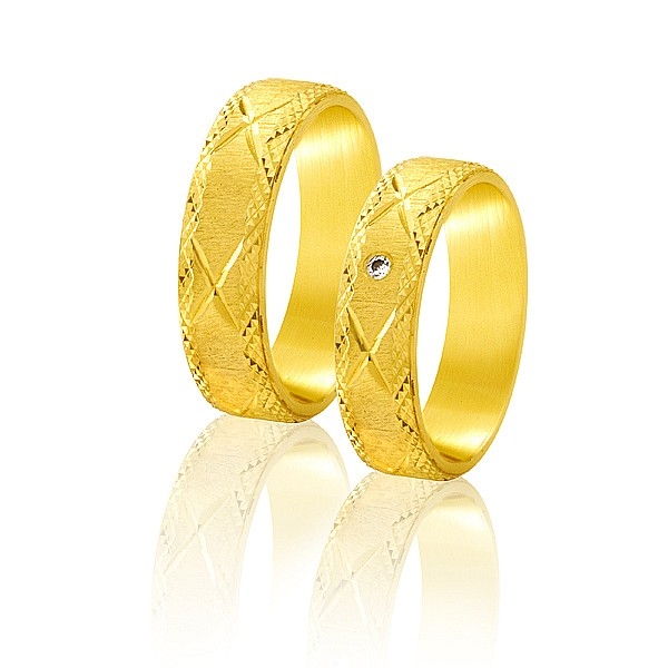 Obrączki z kamieniami